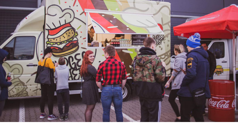 Food Trucki odwiedzą Płońsk po raz drugi Kliknięcie w obrazek spowoduje wyświetlenie jego powiększenia