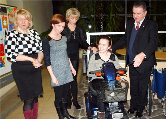 Holenderskie wózki dla niepełnosprawnych Kliknięcie w obrazek spowoduje wyświetlenie jego powiększenia